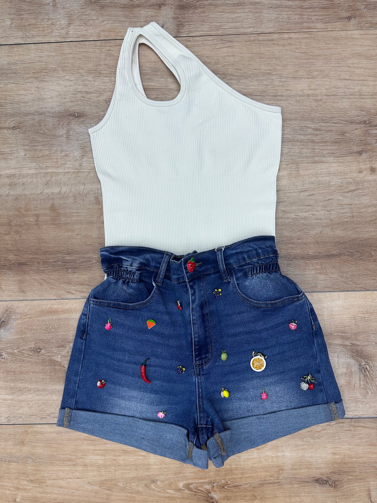 Body faja color crema
