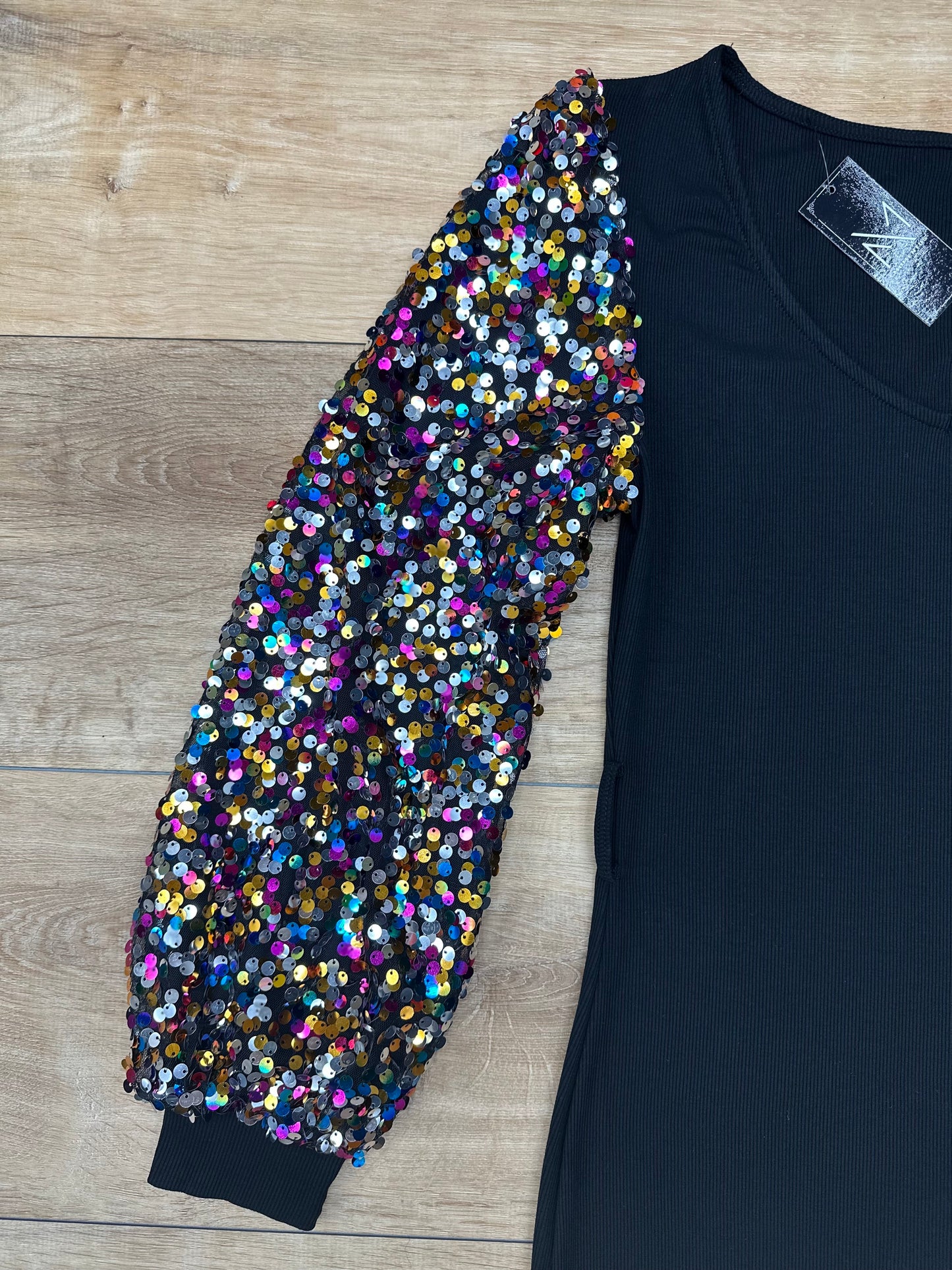 Black shinny dress