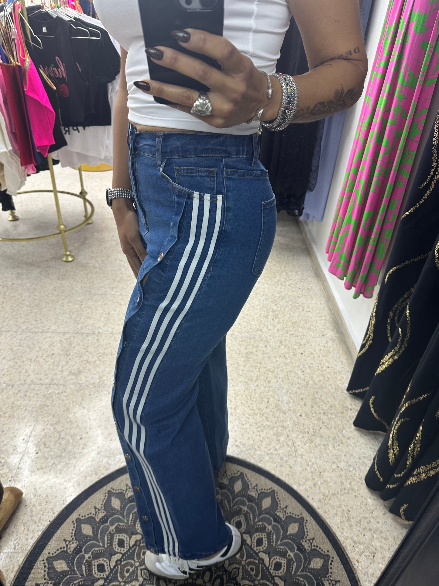 Blue pants with lines