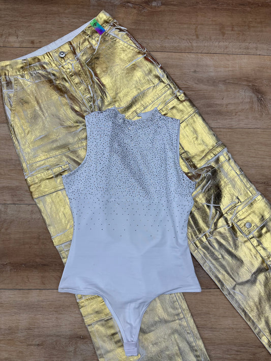 Bodysuit blanco con rhinestone plateado