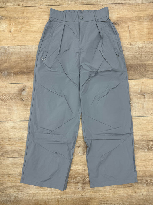 Pantalón gris