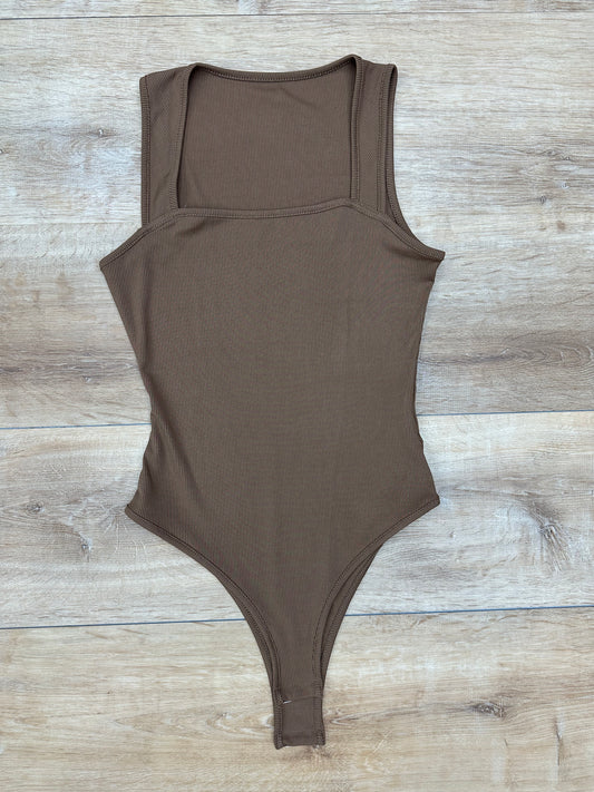 Bodysuit basic marrón