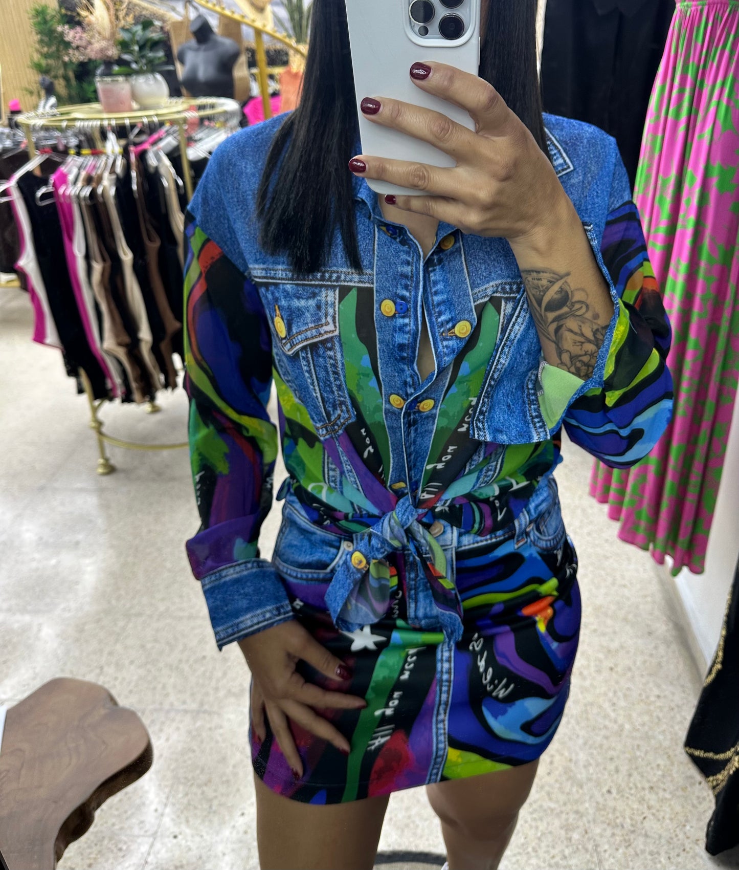 Blusa multicolor, manga largas