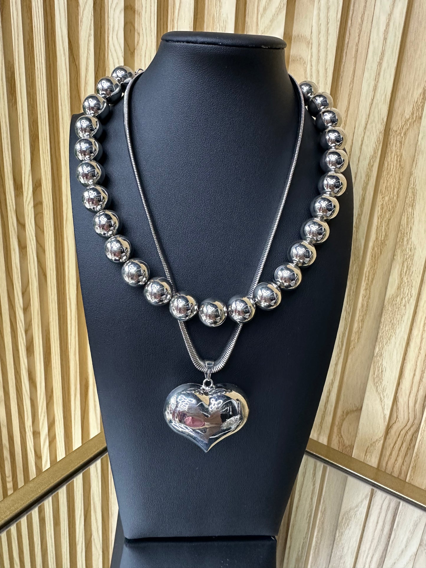 Collar de corazón